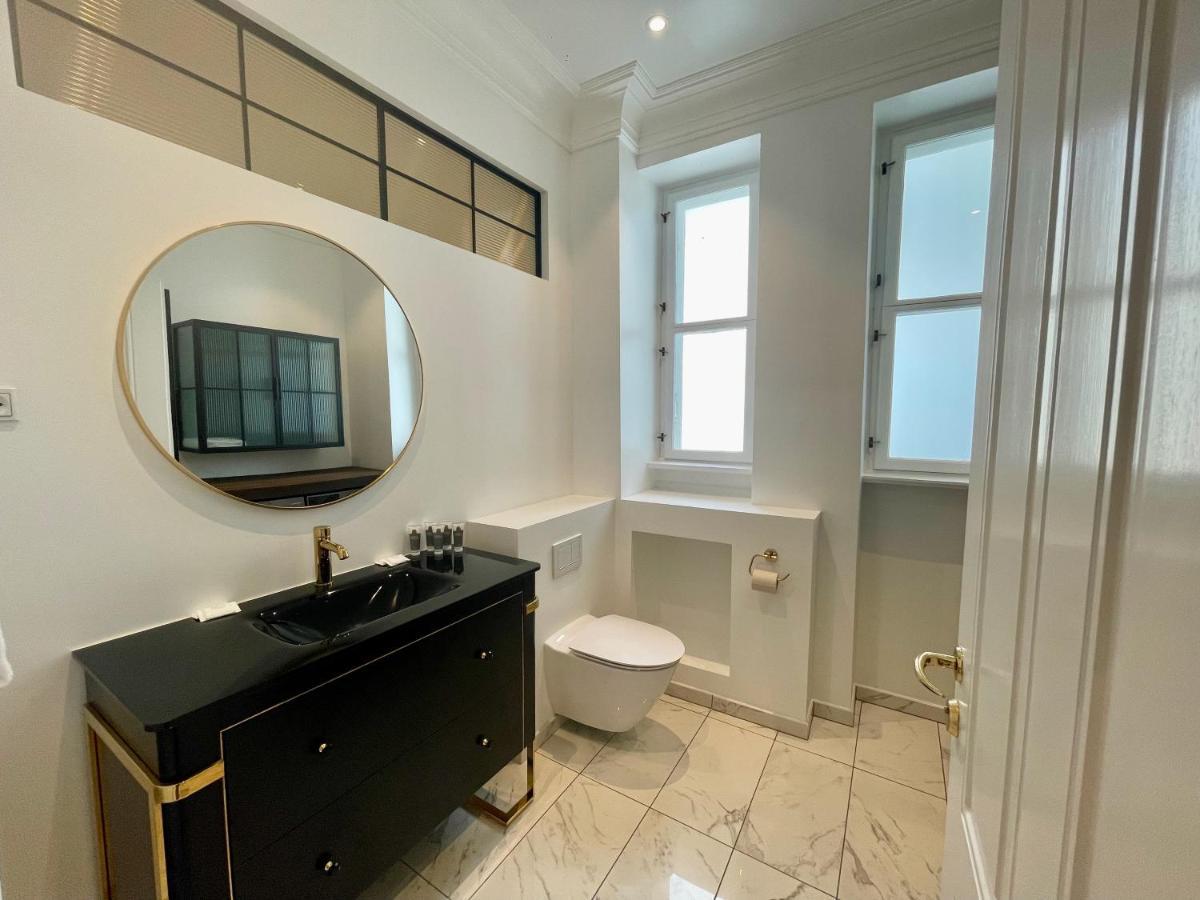 Beautiful 3 Bedroom Flat Next To The Marble Church Copenhagen Exterior photo