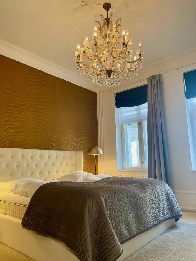 Beautiful 3 Bedroom Flat Next To The Marble Church Copenhagen Exterior photo