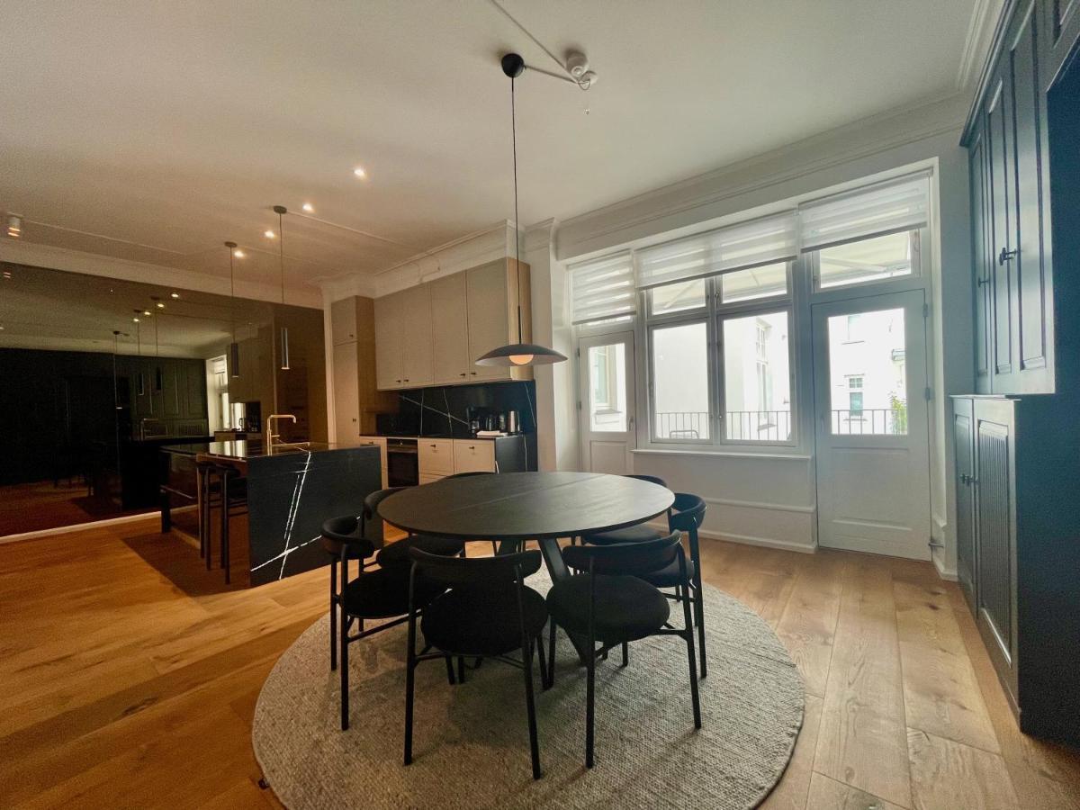 Beautiful 3 Bedroom Flat Next To The Marble Church Copenhagen Exterior photo